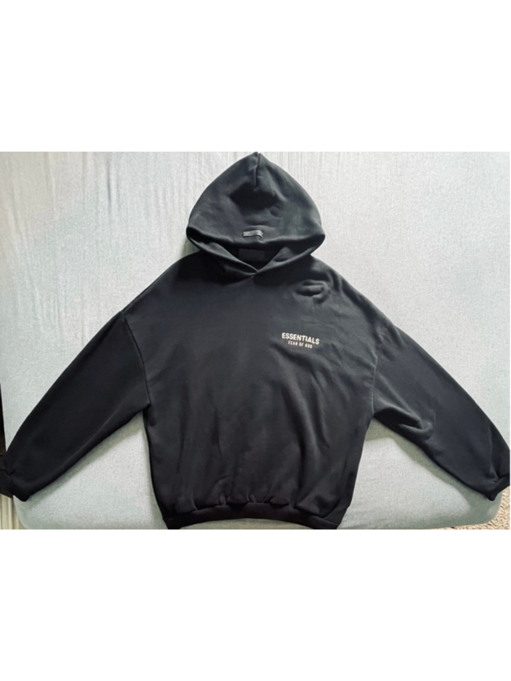Fear Of God Essentials Black Hoodie Oversized Mens Large NWT - Picture 2 of 4